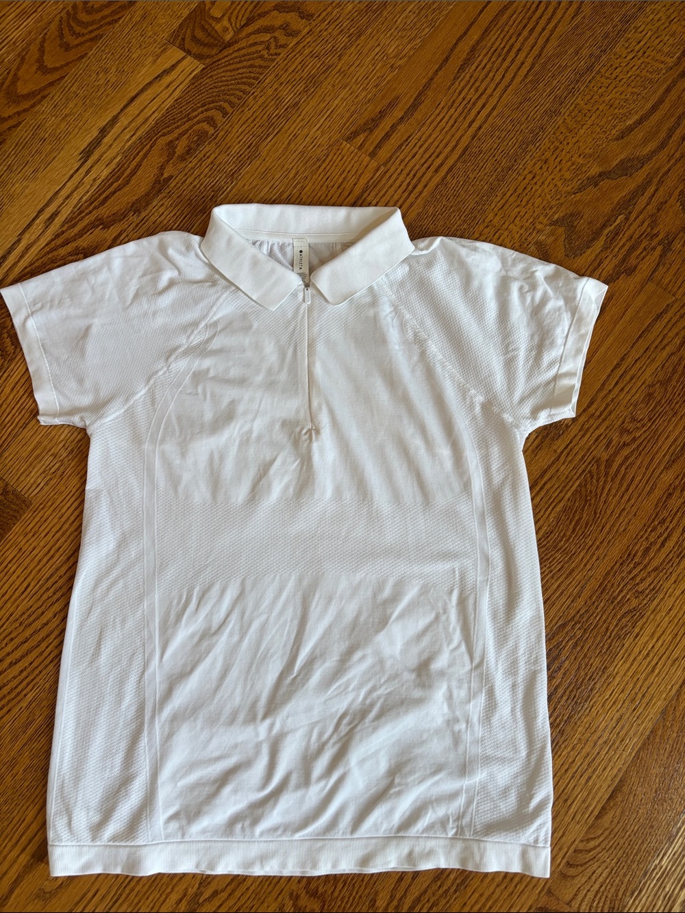 Athleta White Momentum Short-Sleeve Zip Polo. Size M